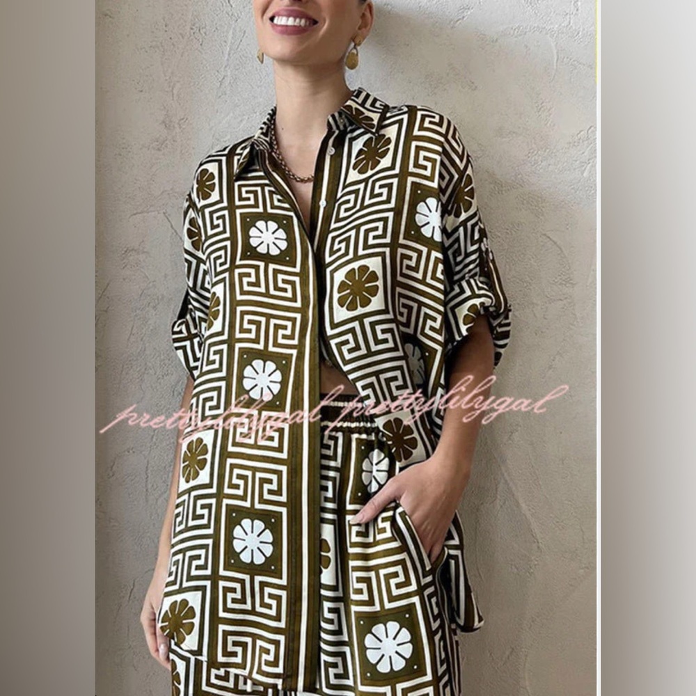 Lilipretty vintage print top